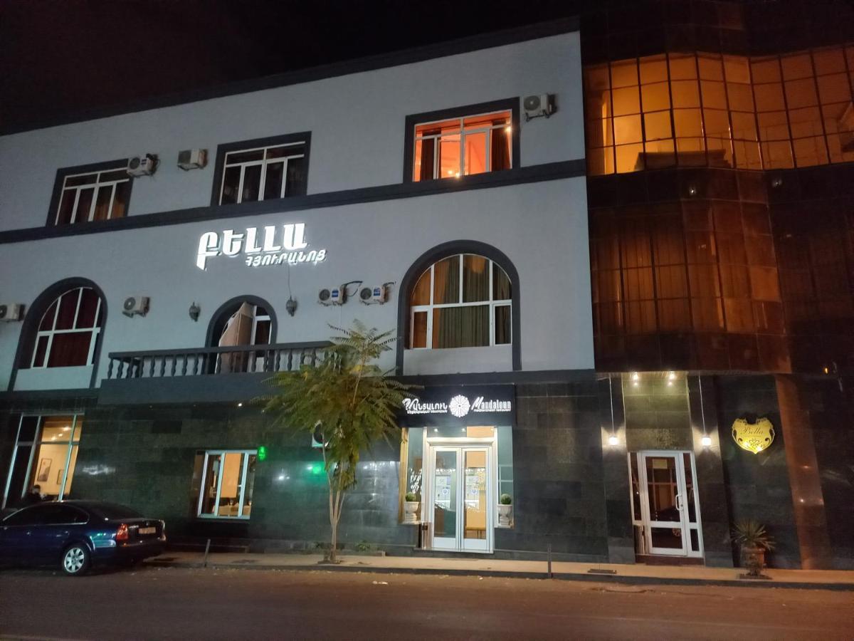 New Bella Hotel Yerevan Exterior photo